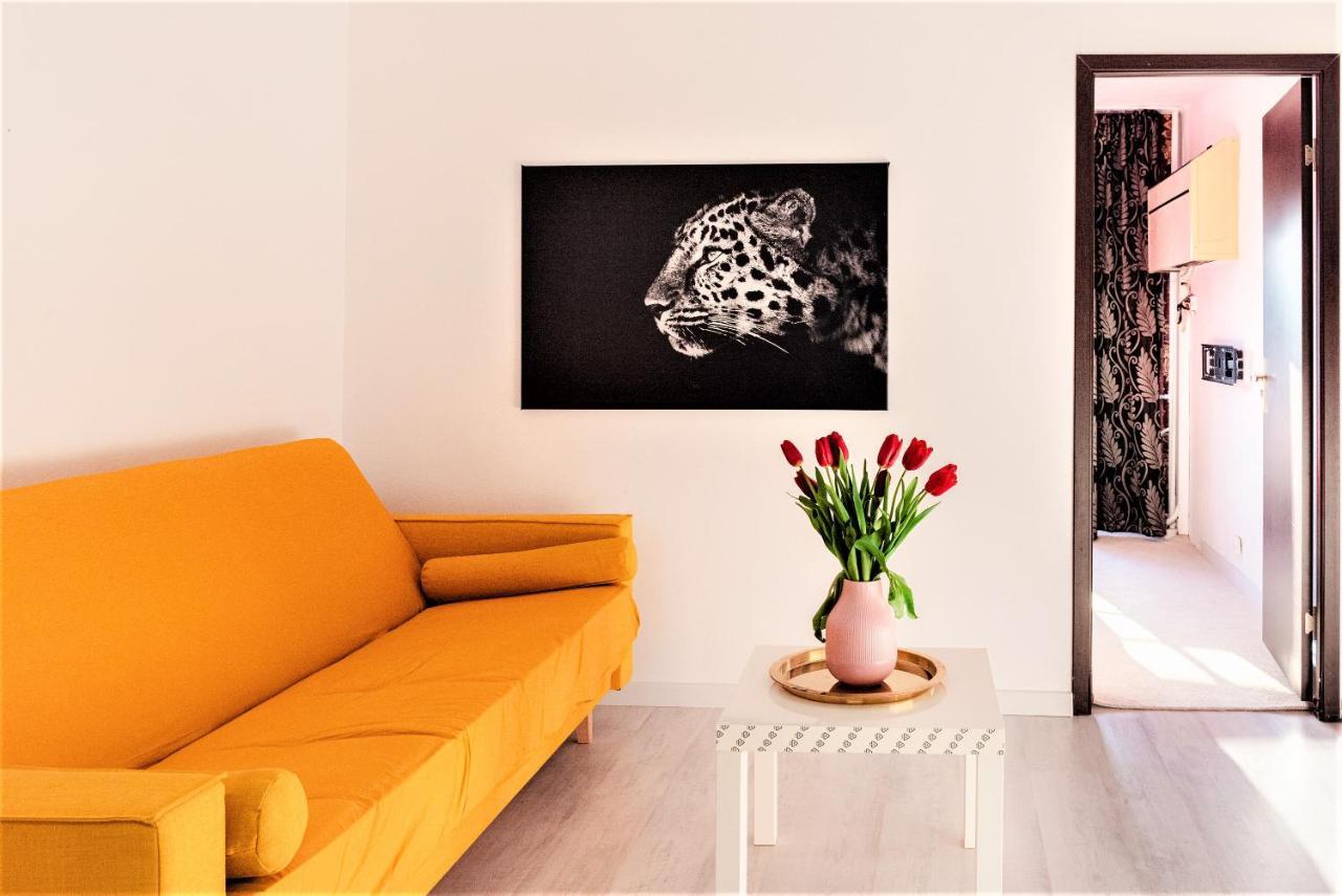Parliament Marriott Unirii Square 5 Bedrooms Luxury Apartment Old Town Bukares Bagian luar foto