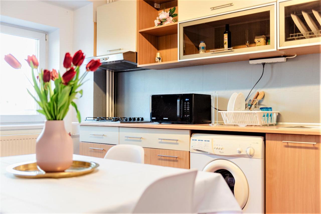 Parliament Marriott Unirii Square 5 Bedrooms Luxury Apartment Old Town Bukares Bagian luar foto